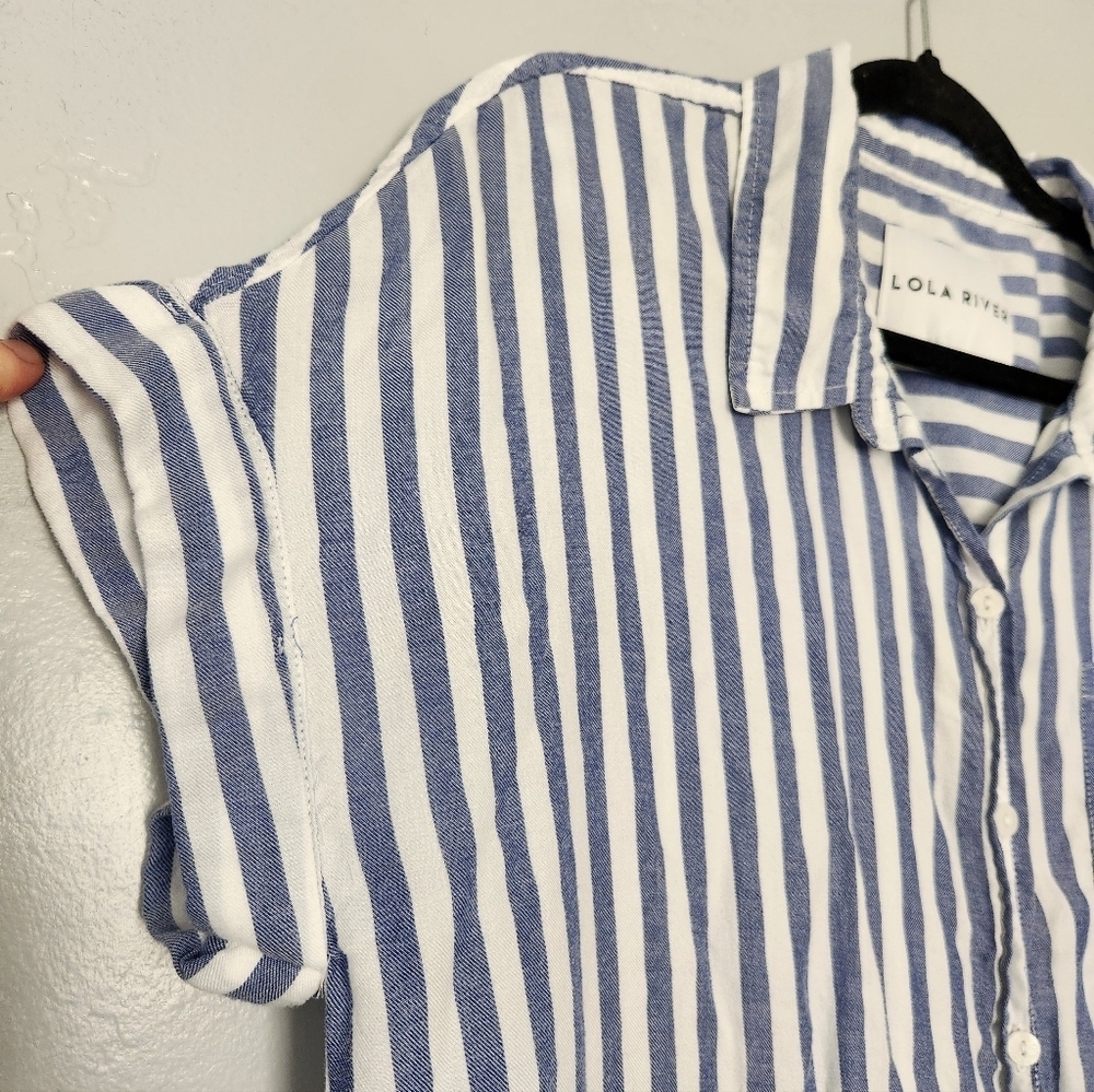 Lola River Flowing Lightweight Short Sleeve Striped Button Down Large - Picture 4 of 5